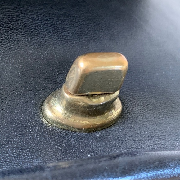 On Hold. Vintage Coach Crossbody - Picture 11 of 14